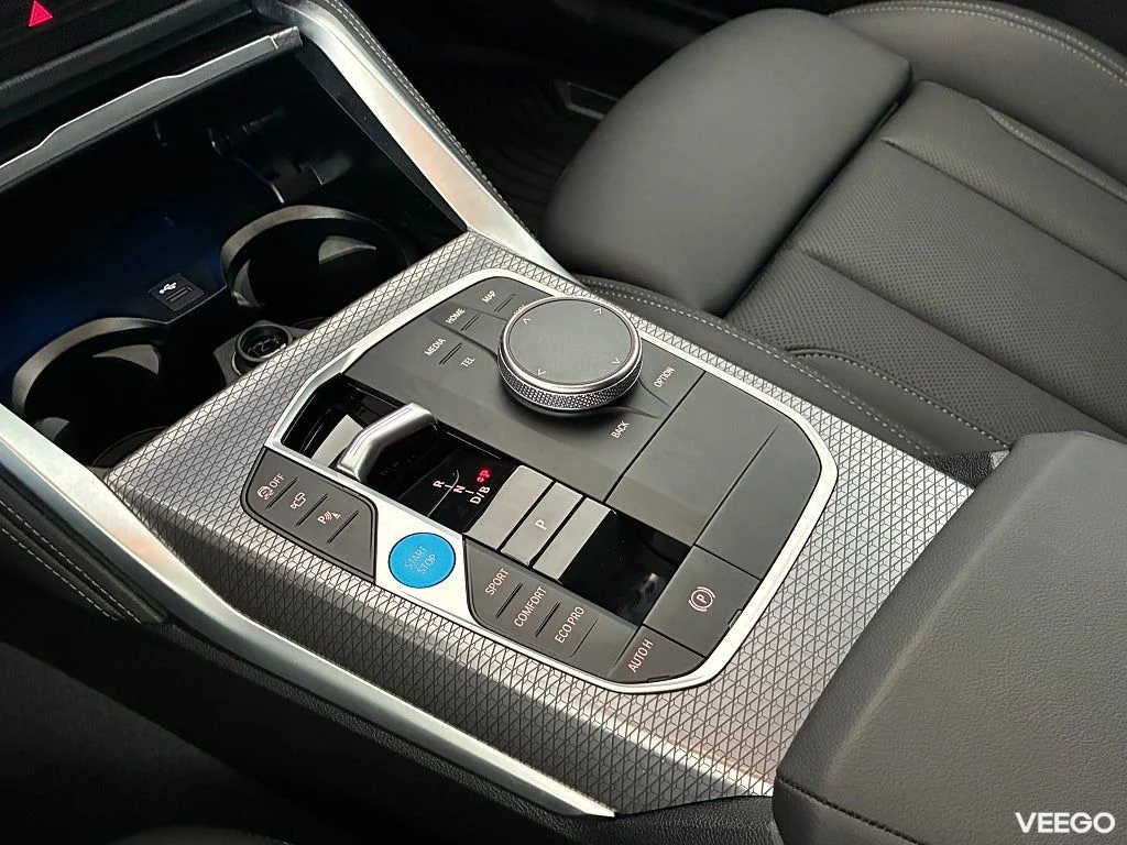 BMW i4 M60 xDrive Drag H/K 19" Rattvärme Comfort Access 0kW