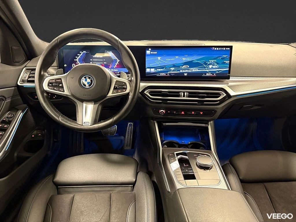 BMW 330 e xDrive Touring 292HK M-Sport /Drag /HiFi /B-Kamera 215kW