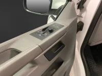Volkswagen Transporter 2.0 TDI 110HK L2 3-Sits /Drag /Moms 81kW thumbnail