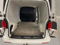 Volkswagen Transporter 2.0 TDI 110HK L2 3-Sits /Drag /Moms 81kW thumbnail