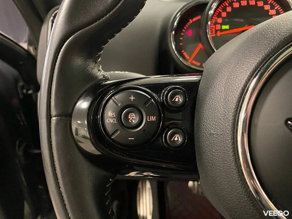 Mini Countryman Cooper SE ALL4 224HK JCW /HuD /H/K /Se Spec 165kW
