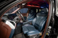 BMW XM 4.4 V8 xDrive B&W Merino Massage Softclose Bakaxelstyrn 480kW thumbnail