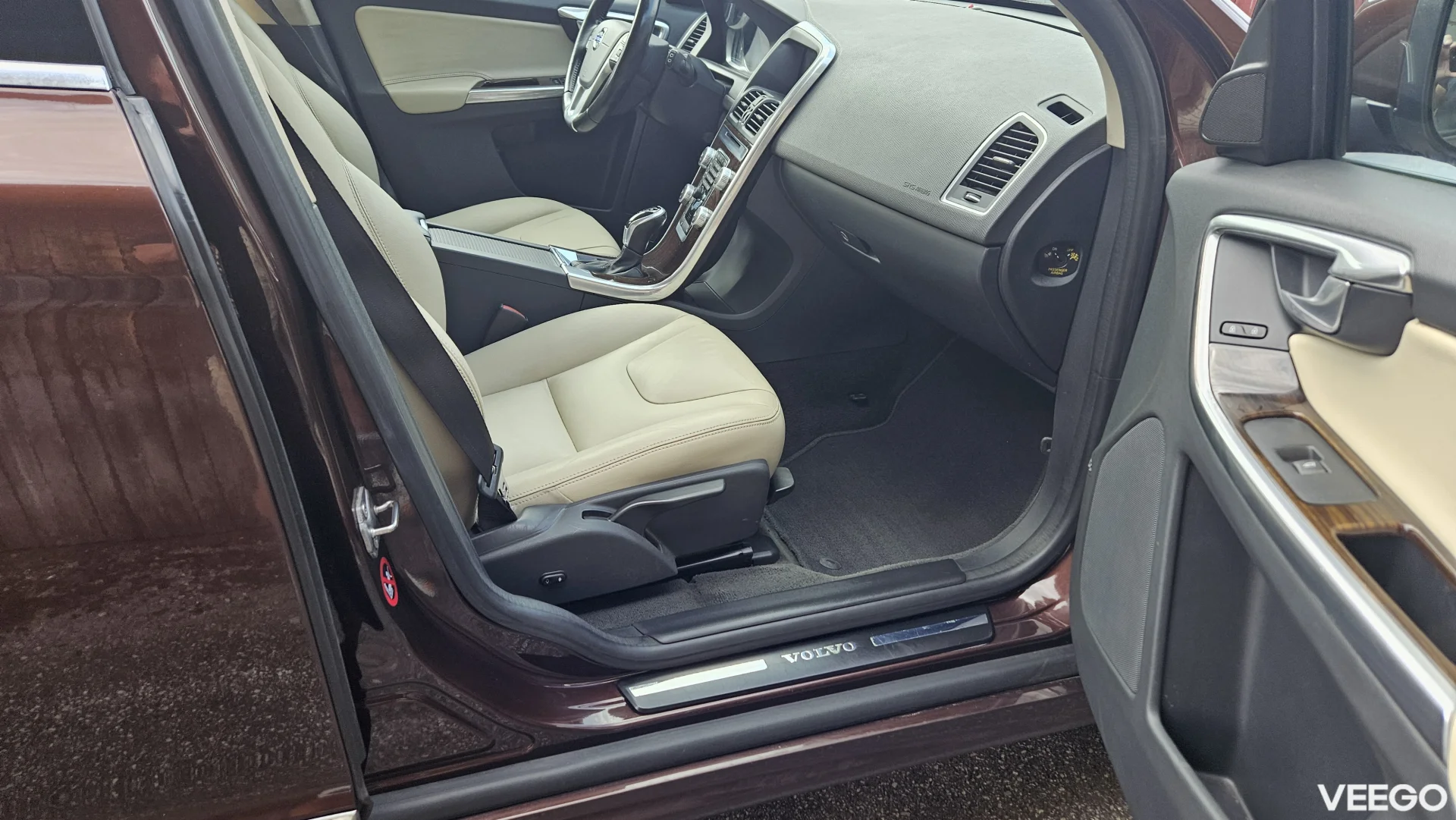 Volvo XC60 D5 AWD 2.4 158kW