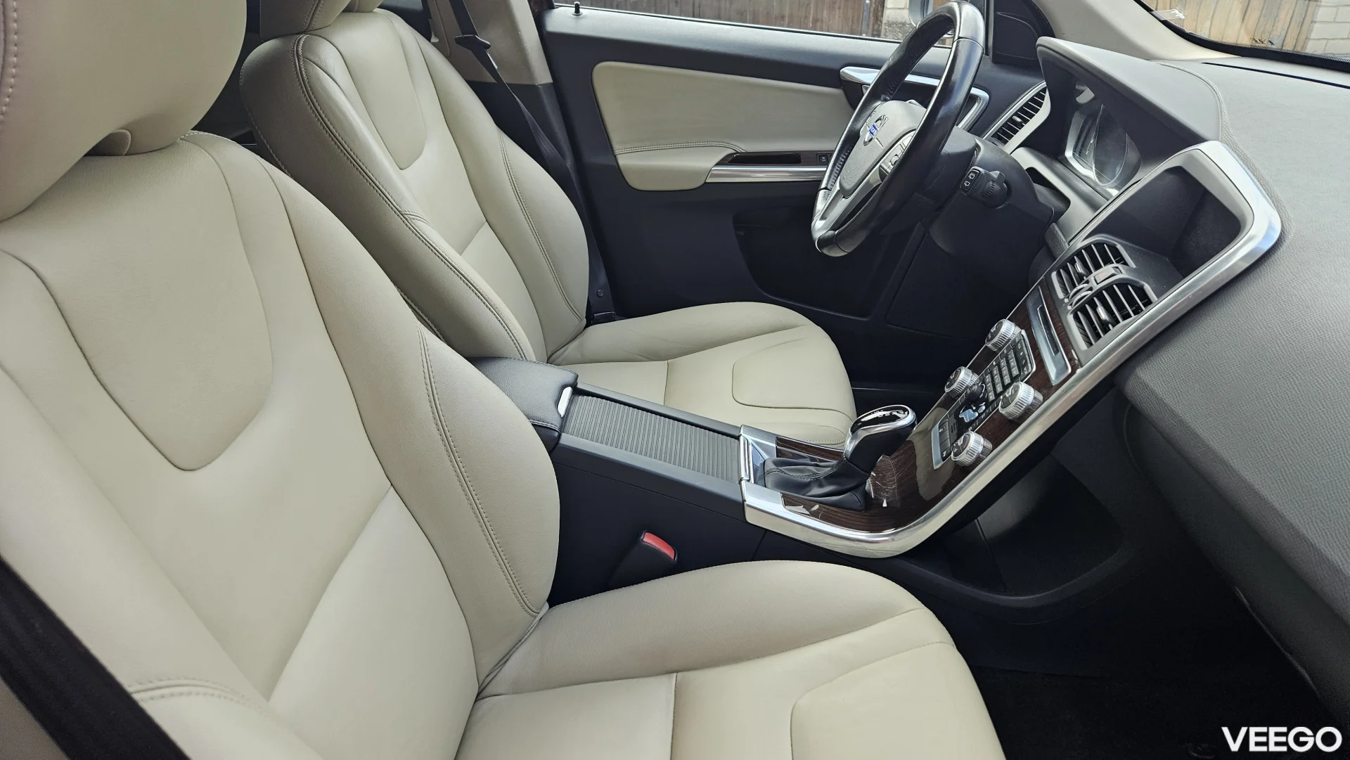 Volvo XC60 D5 AWD 2.4 158kW