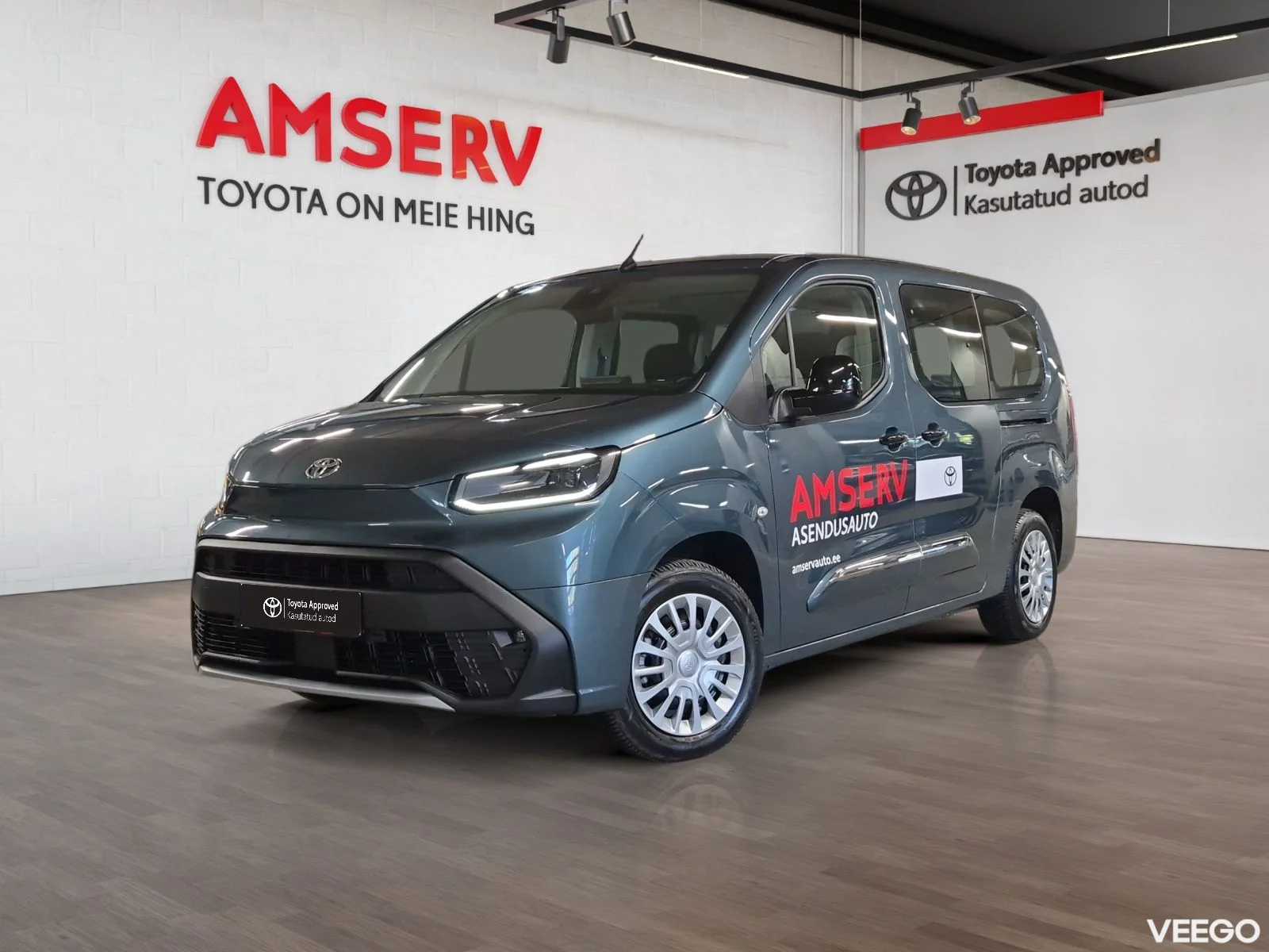 Toyota Proace City Verso Long Electric 50kWh Family 62kW