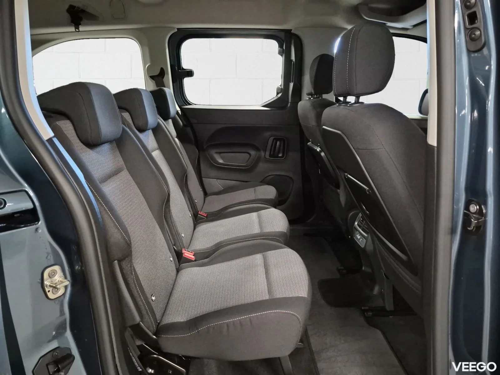 Toyota Proace City Verso Long Electric 50kWh Family 62kW