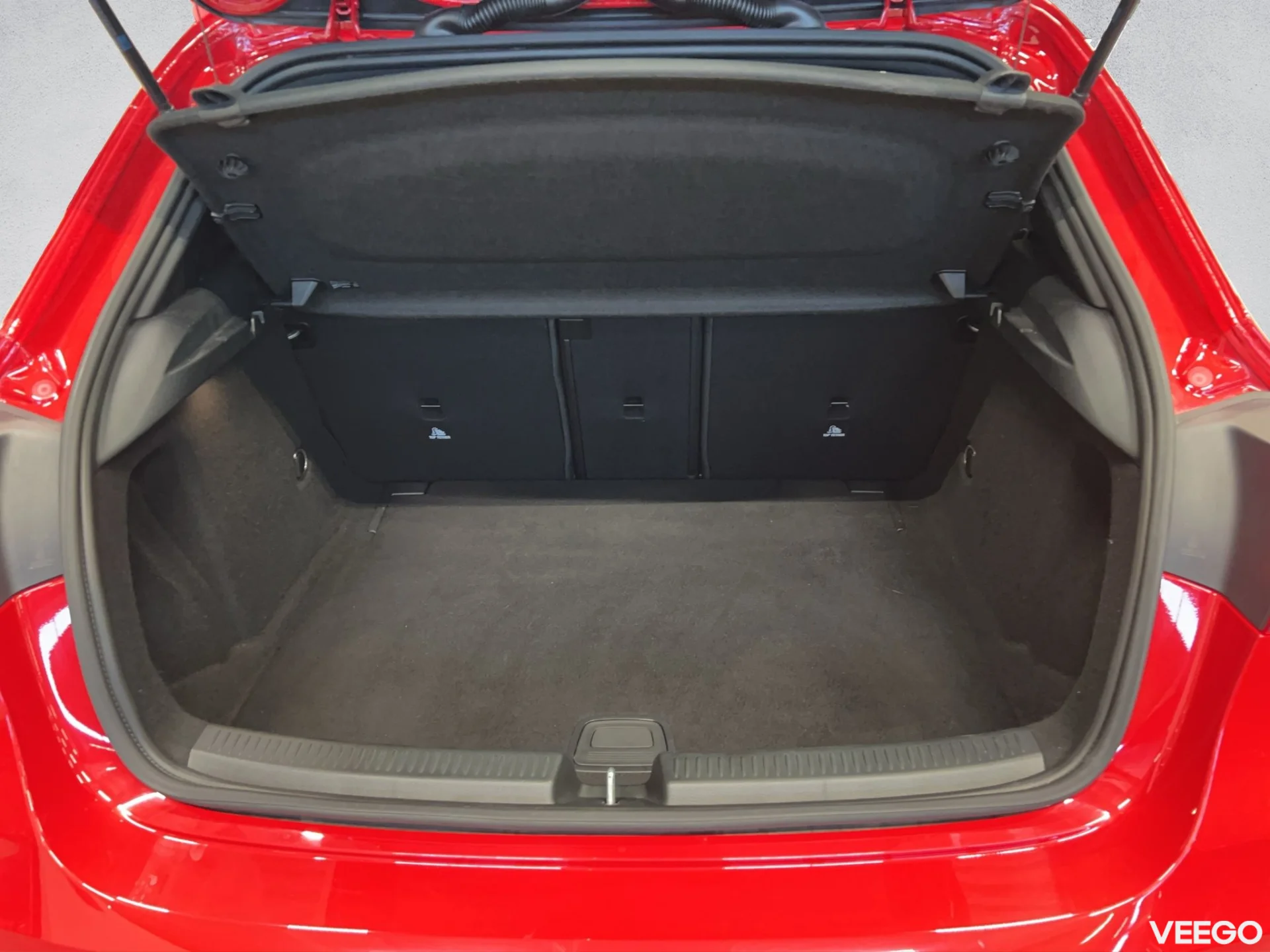 Mercedes-Benz A180 - 100kW