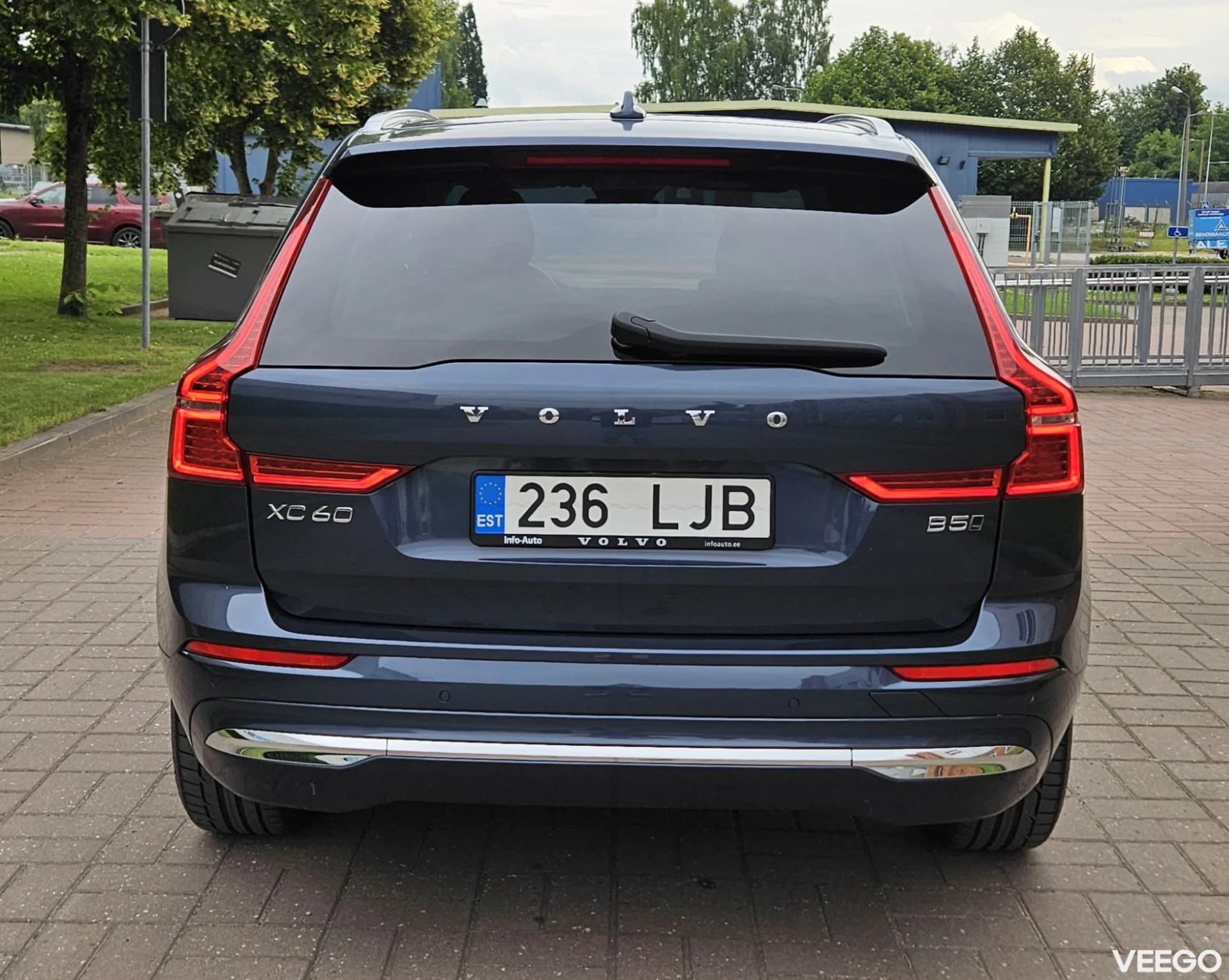 Volvo XC60 B5 AWD MY22 Google Mild Hybrid 2.0 184kW