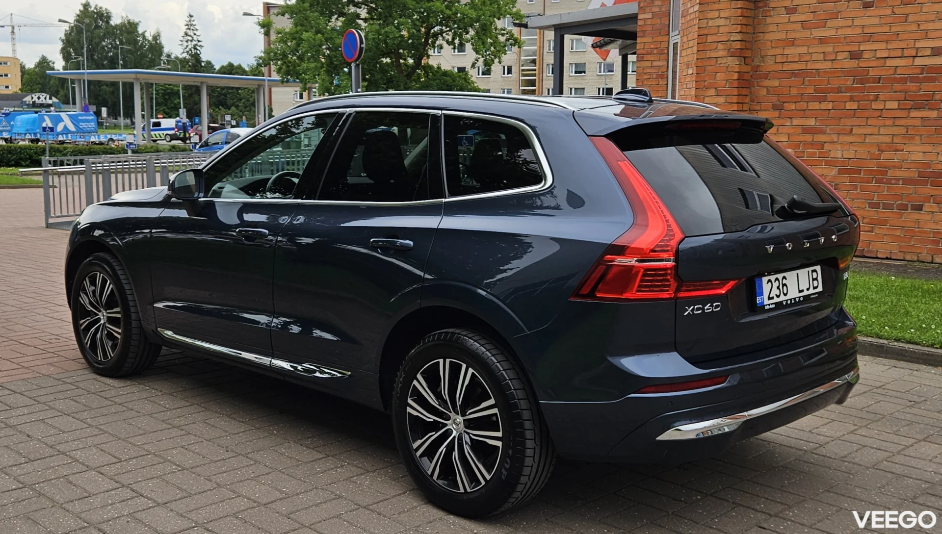 Volvo XC60 B5 AWD MY22 Google Mild Hybrid 2.0 184kW