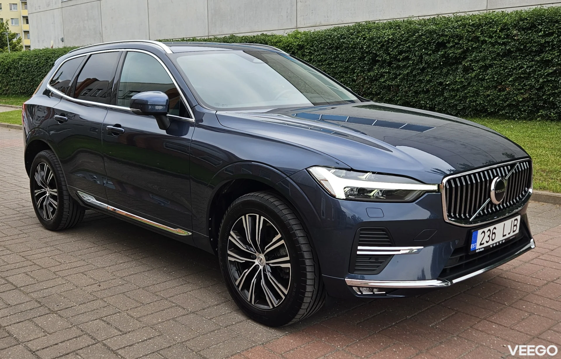 Volvo XC60 B5 AWD MY22 Google Mild Hybrid 2.0 184kW