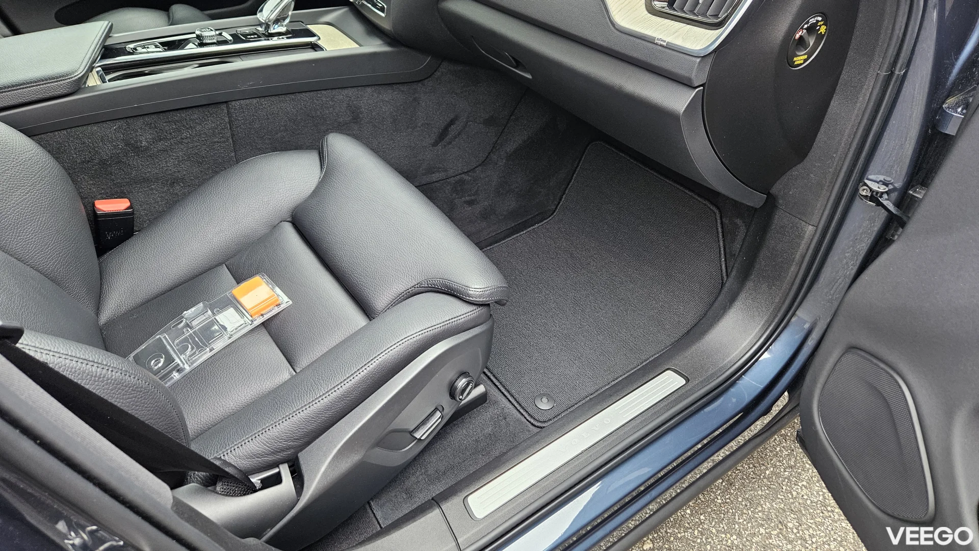 Volvo XC60 B5 AWD MY22 Google Mild Hybrid 2.0 184kW
