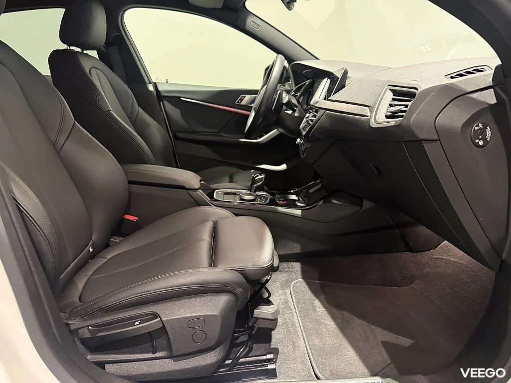 BMW 218 Gran Coupé M Sport Rattvärme Tonade Rutor 0kW