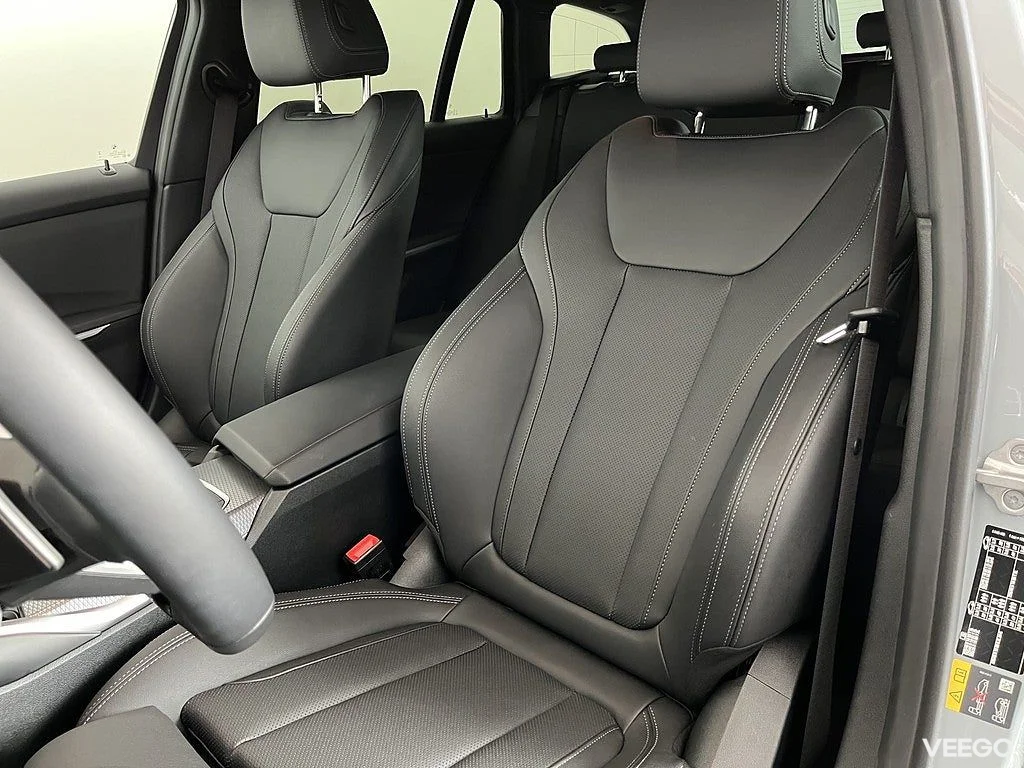 BMW 330 xDrive Touring M Sport Drag Rattvärme Park Assist 0kW