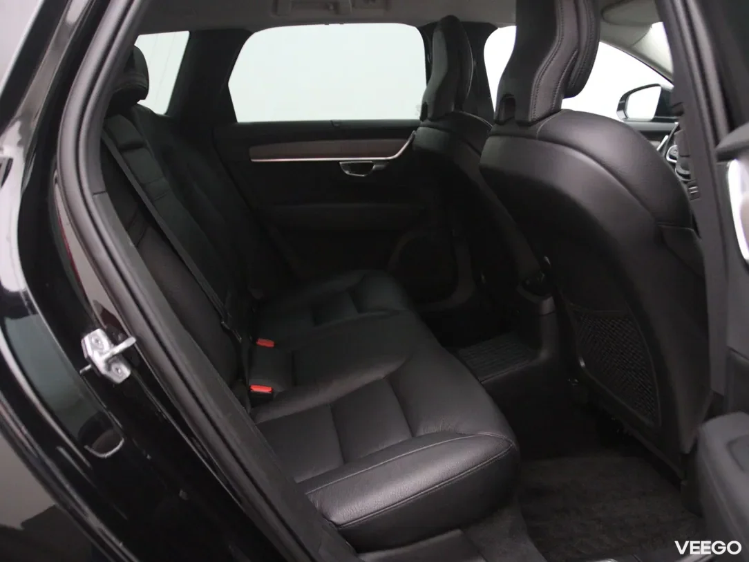 Volvo V90 2 251kW