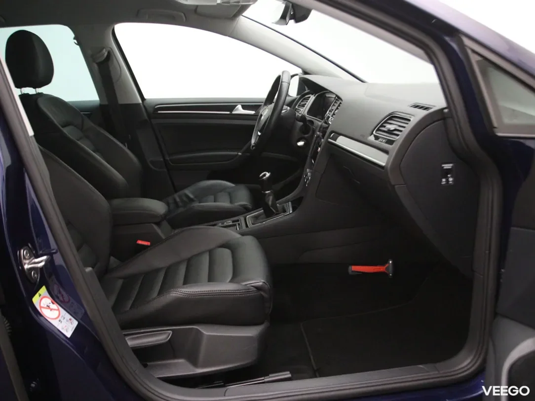 Volkswagen Golf 1.5 96kW