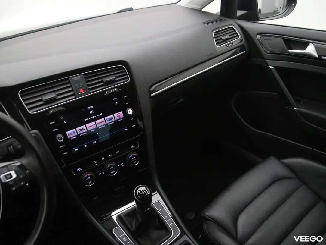 Volkswagen Golf 1.5 96kW