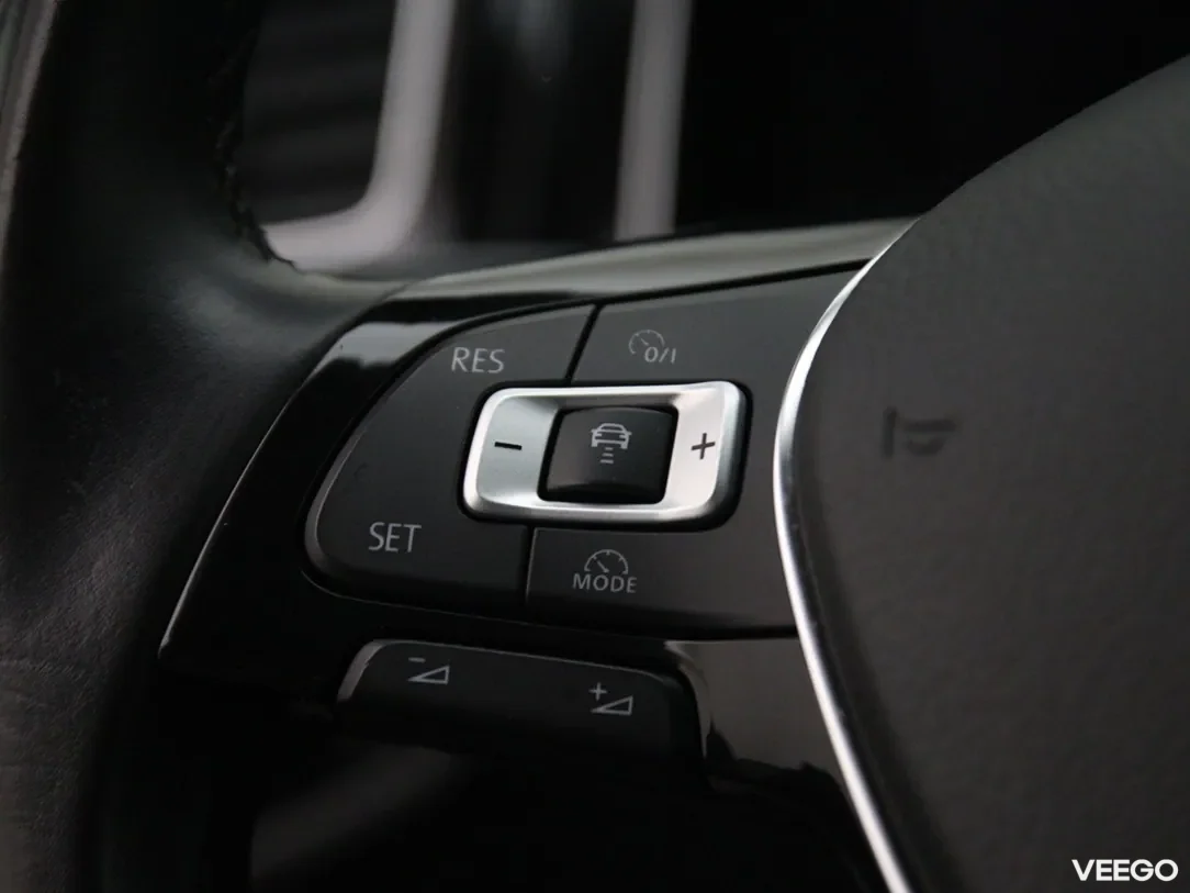 Volkswagen Golf 1.5 96kW