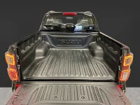 Isuzu D-Max Crew Cab 1.9 4WD 163HK XRX /Läder /B-Kamera/Moms 120kW thumbnail