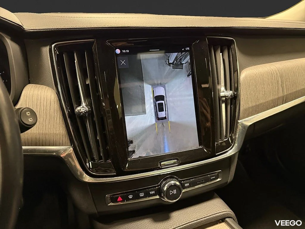 Volvo V90 B4 AWD 197HK Advanced /Pano/H/K/Moms 145kW