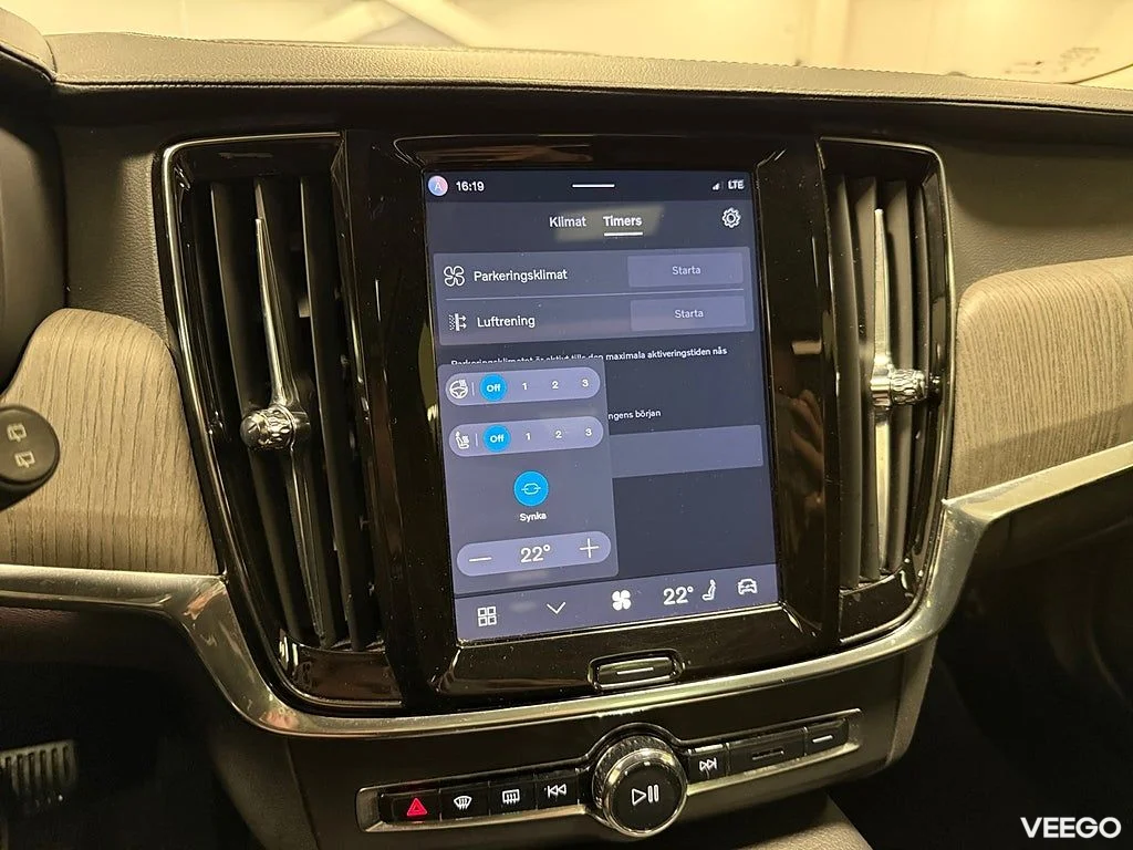 Volvo V90 B4 AWD 197HK Advanced /Pano/H/K/Moms 145kW