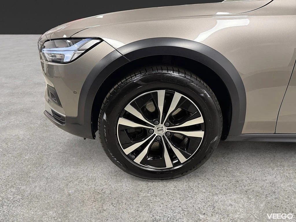 Volvo V90 B4 AWD 197HK Advanced /Pano/H/K/Moms 145kW