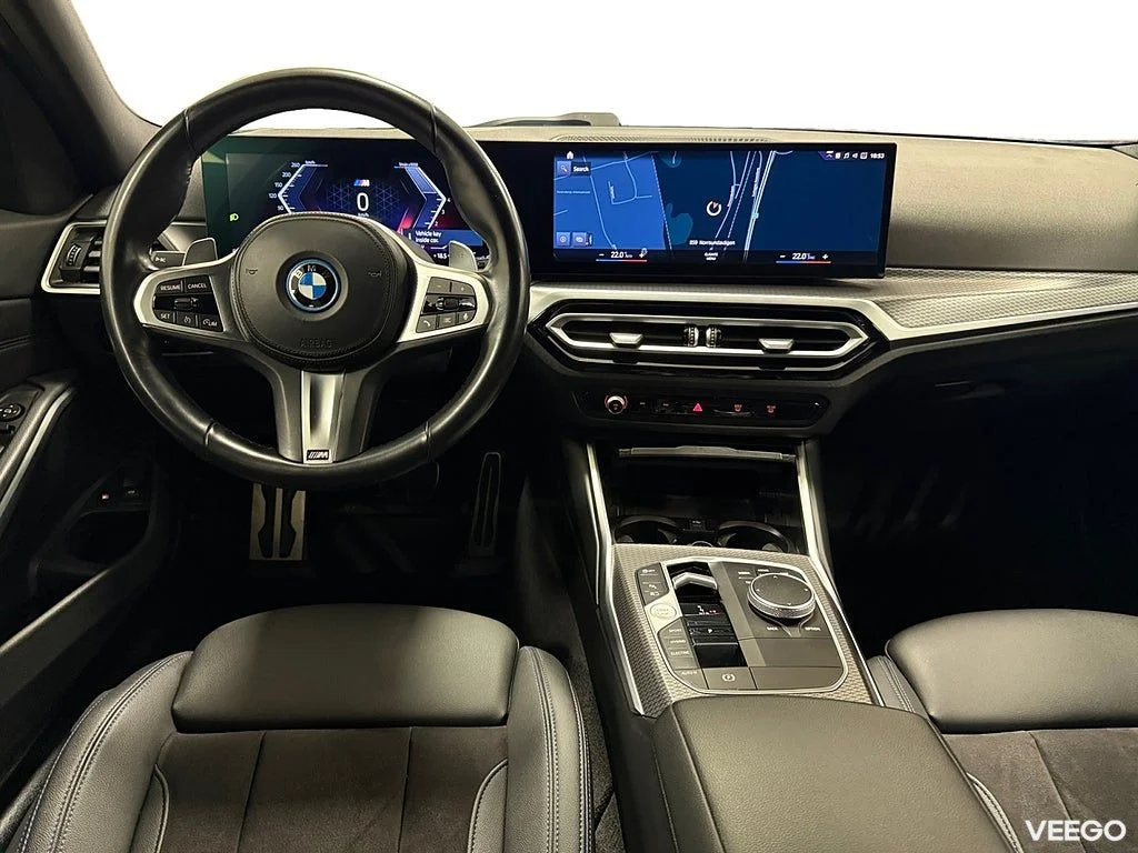 BMW 330 e xDrive Touring 292HK M-Sport /Drag /Widescreen 215kW