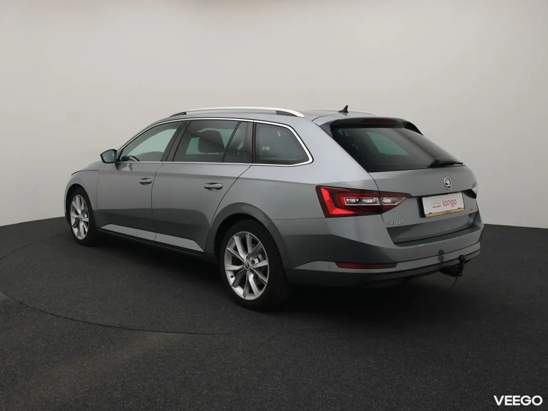 Skoda Superb 1.6 88kW