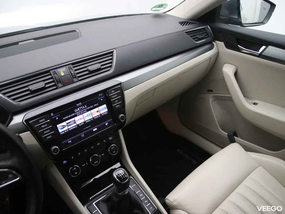 Skoda Superb 1.6 88kW