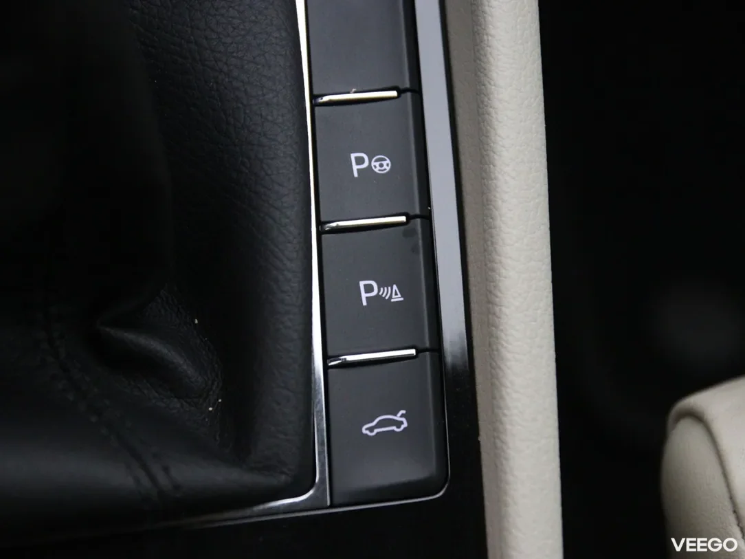 Skoda Superb 1.6 88kW