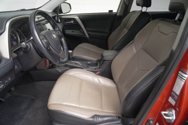 Image of Toyota RAV4 Luxury 4WD 2 111kW