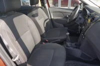 Dacia Logan Laureate Tce 1 54kW thumbnail