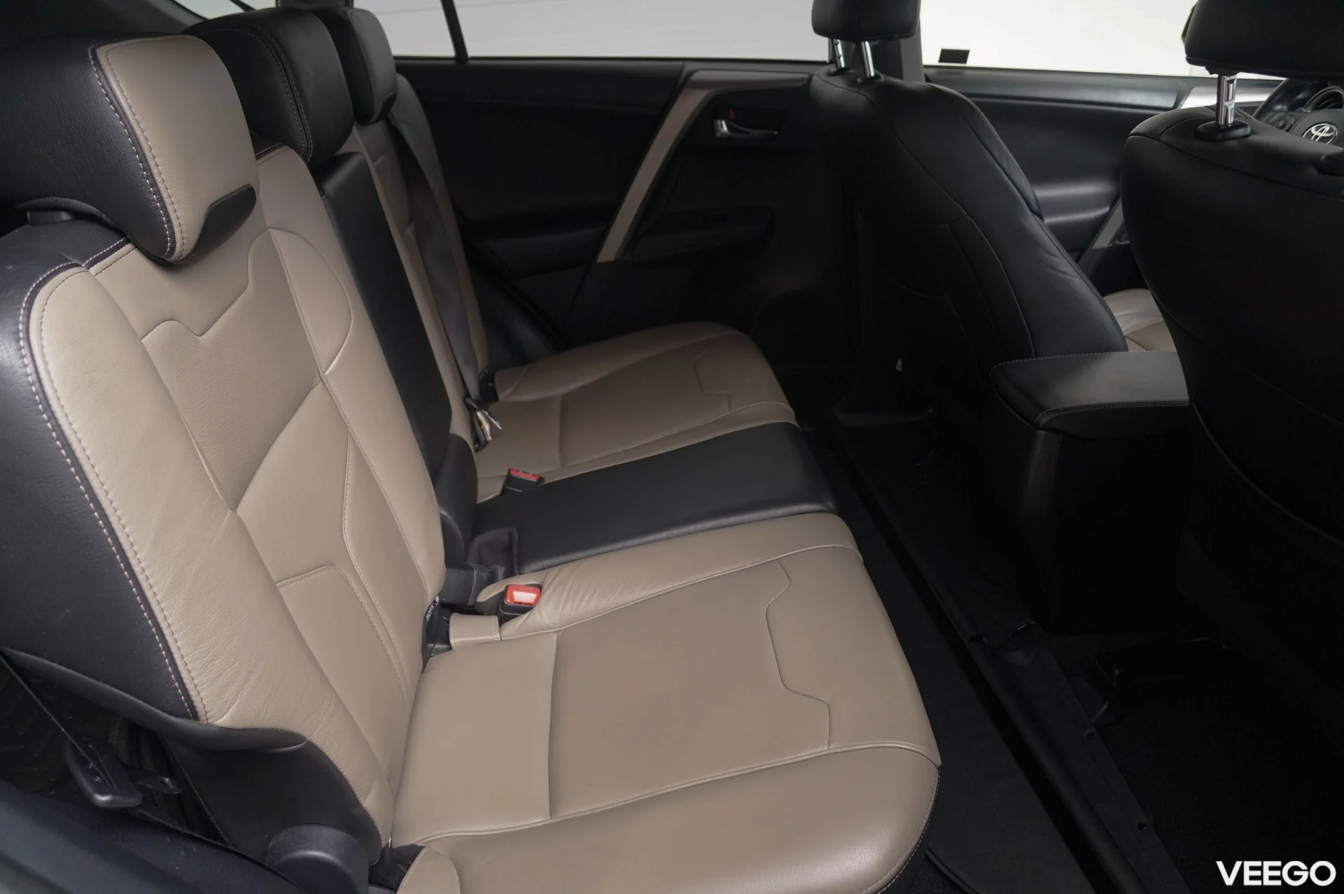 Toyota RAV4 Luxury 4WD 2 111kW