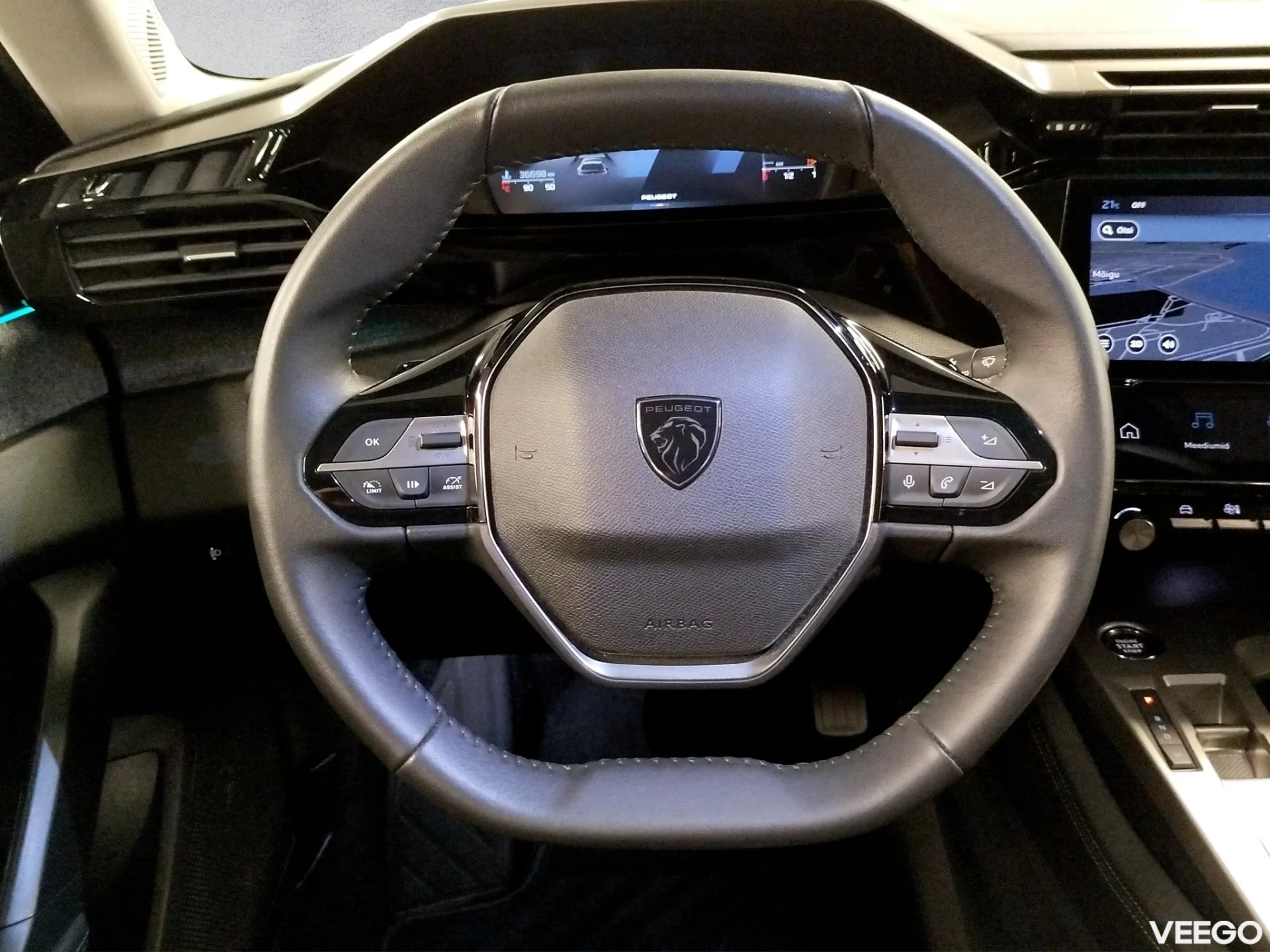 Peugeot 408 Allure PureTech 130 AT8 96kW