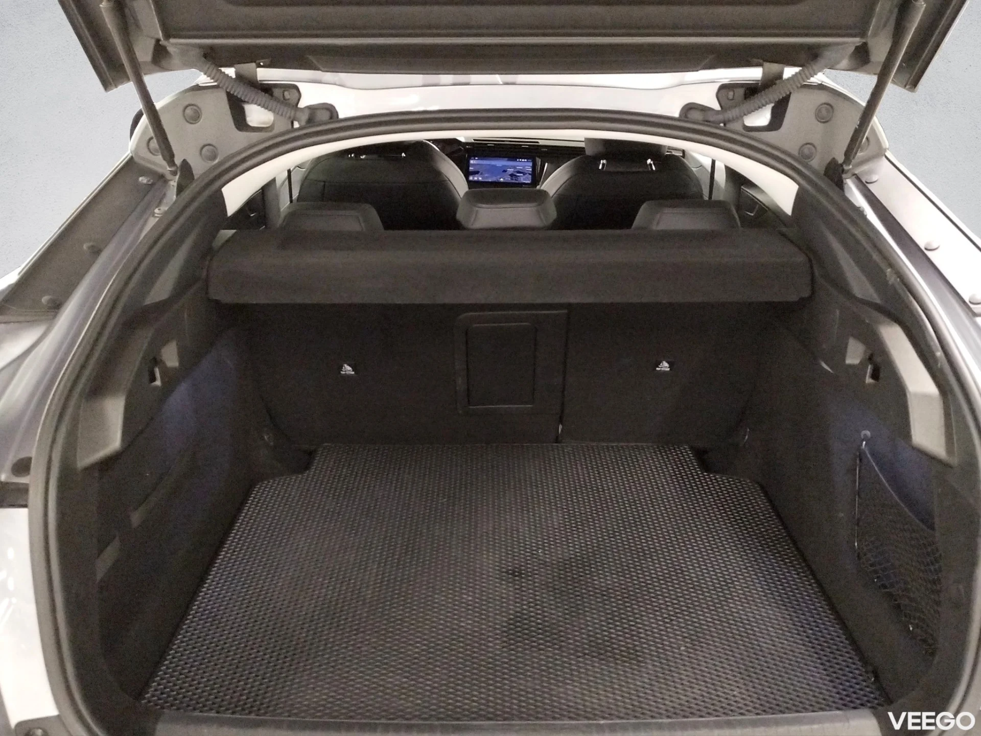 Peugeot 408 Allure PureTech 130 AT8 96kW
