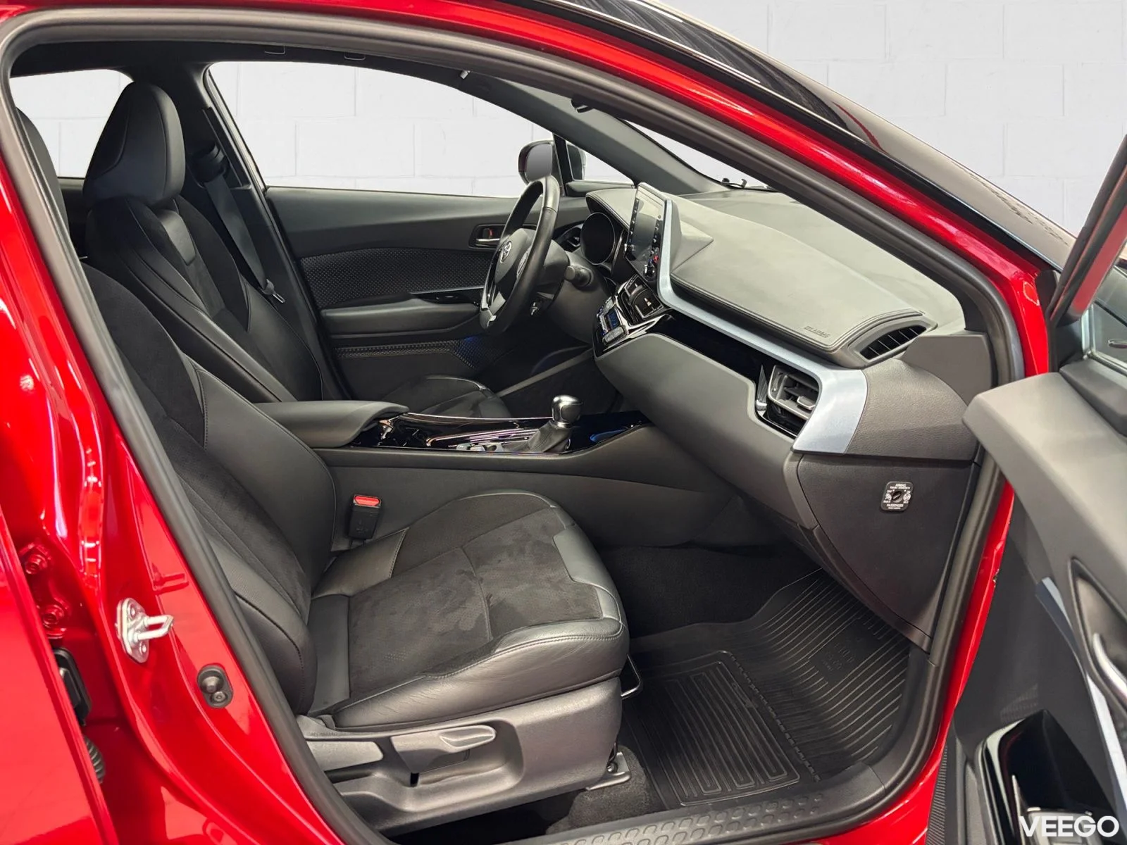 Toyota C-HR Style Plus 1.8 72kW