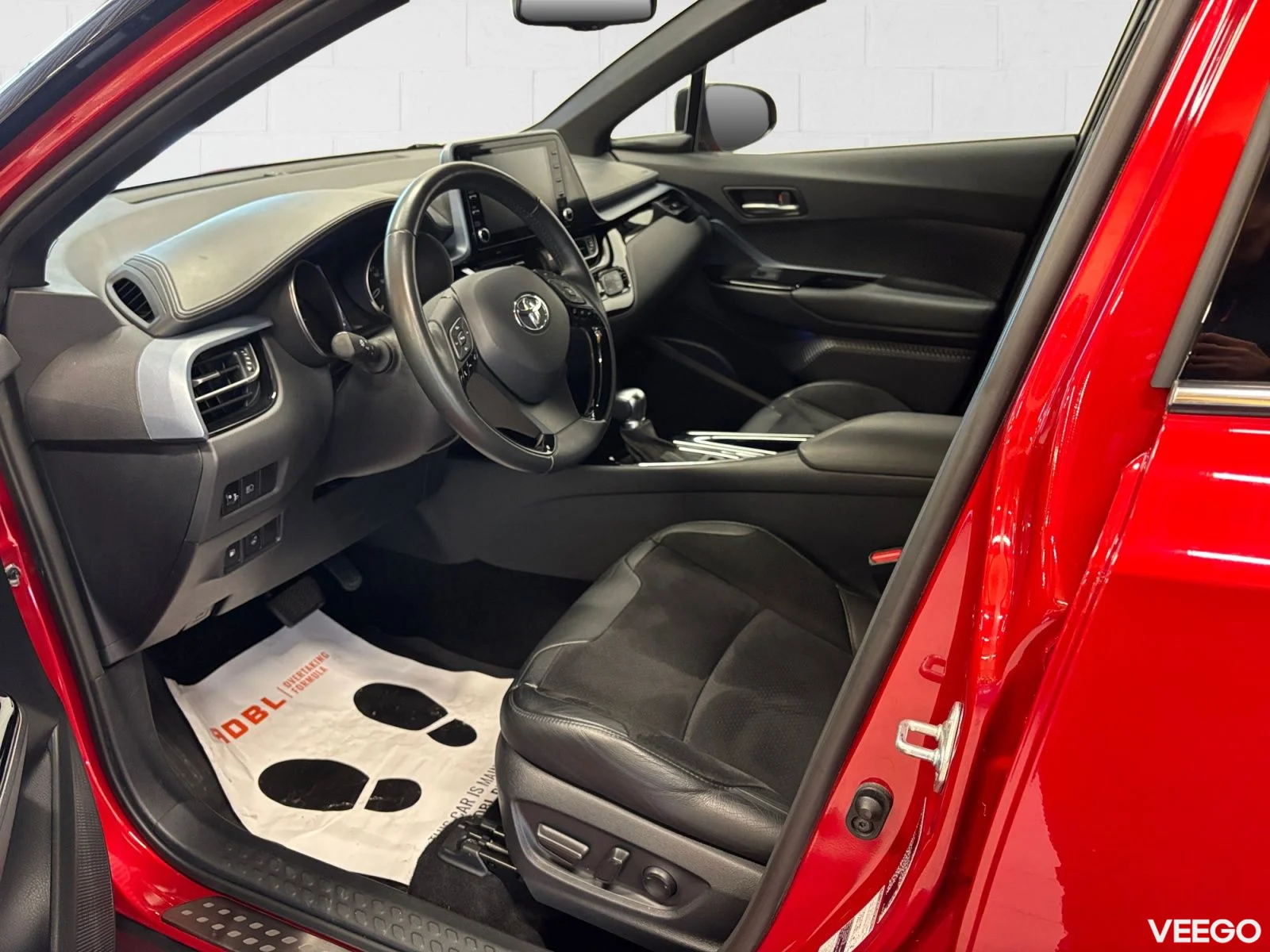 Toyota C-HR Style Plus 1.8 72kW