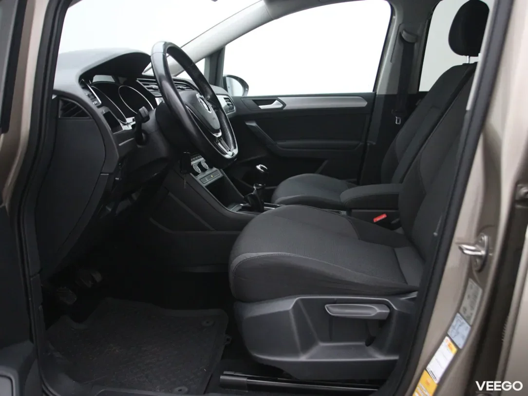 Volkswagen Touran 1.6 85kW