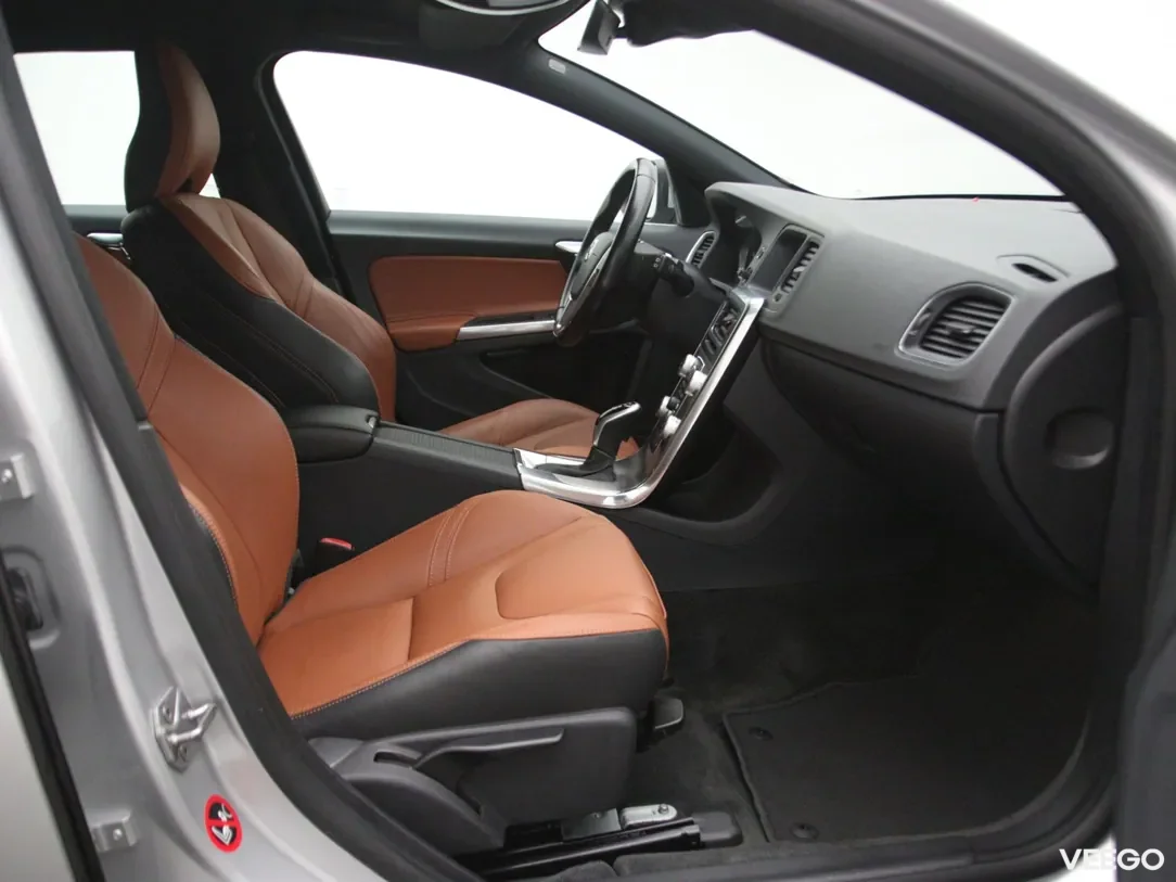 Volvo V60 2 110kW