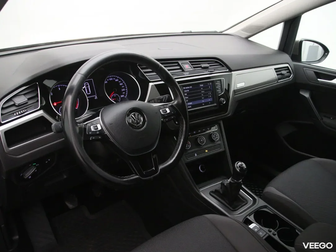 Volkswagen Touran 1.6 85kW