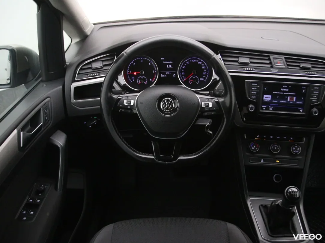Volkswagen Touran 1.6 85kW