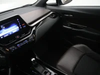 Toyota C-HR 1.8 90kW thumbnail