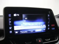 Toyota C-HR 1.8 90kW thumbnail