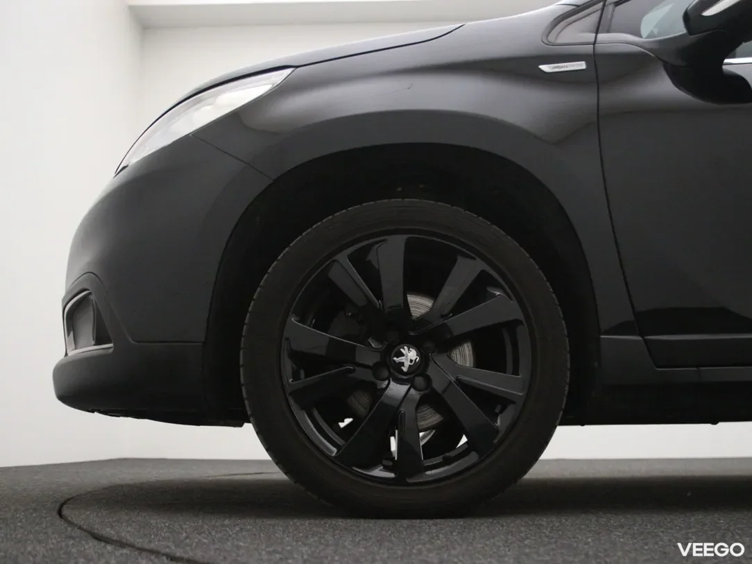 Peugeot 2008 1.2 81kW