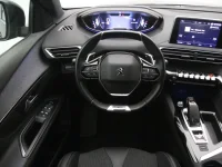 Peugeot 5008 2 130kW thumbnail