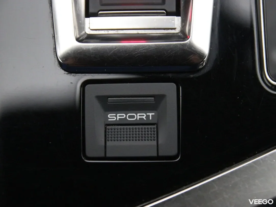 Peugeot 5008 1.6 133kW