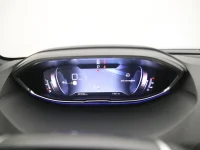 Peugeot 5008 2 130kW thumbnail