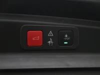 Peugeot 5008 2 130kW thumbnail