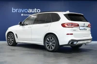 BMW X5 xDrive30d M-Sportpakett 3 195kW thumbnail