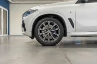 BMW X5 xDrive30d M-Sportpakett 3 195kW thumbnail