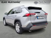 Toyota RAV4 129kW thumbnail